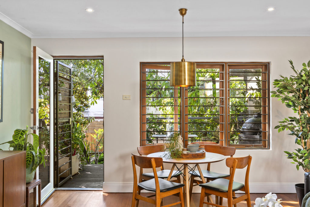 rent or buy soho beautiful property for sale sydney