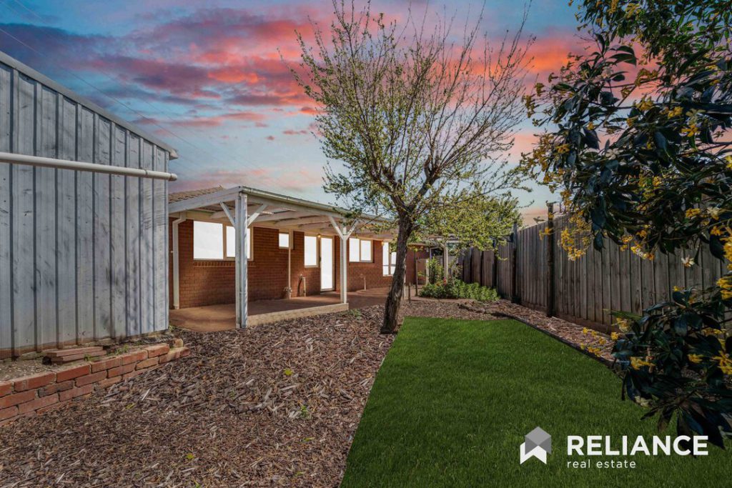 cheapest houses in victoria werribee